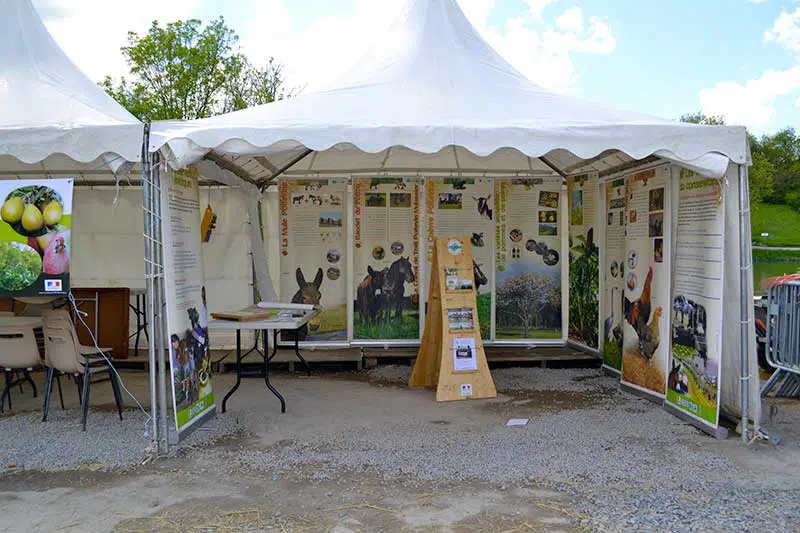 Stand du CREGENE à la foire de Niort en 2012